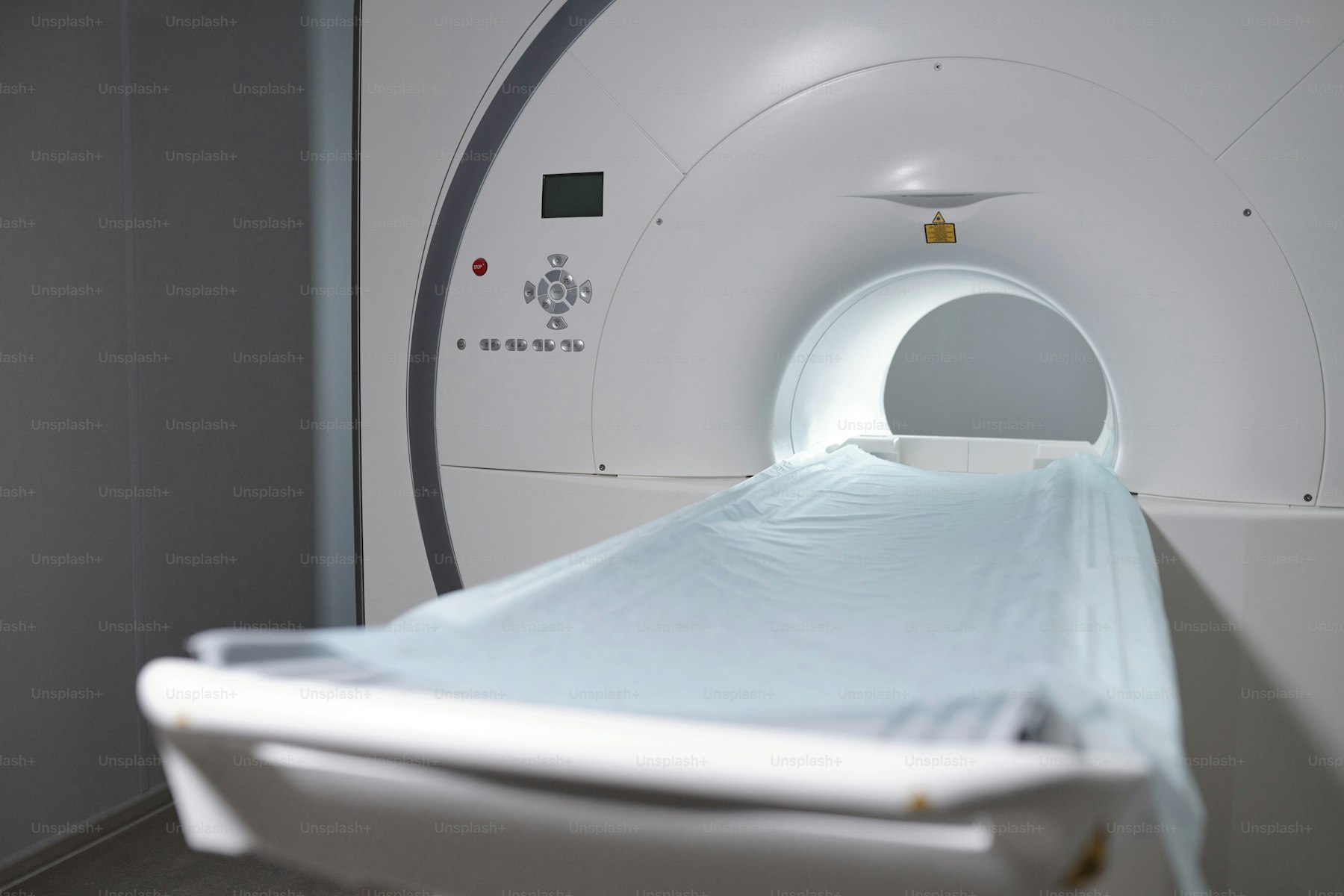 Diagnostic imaging equipment of the kind used at Klinik Selva